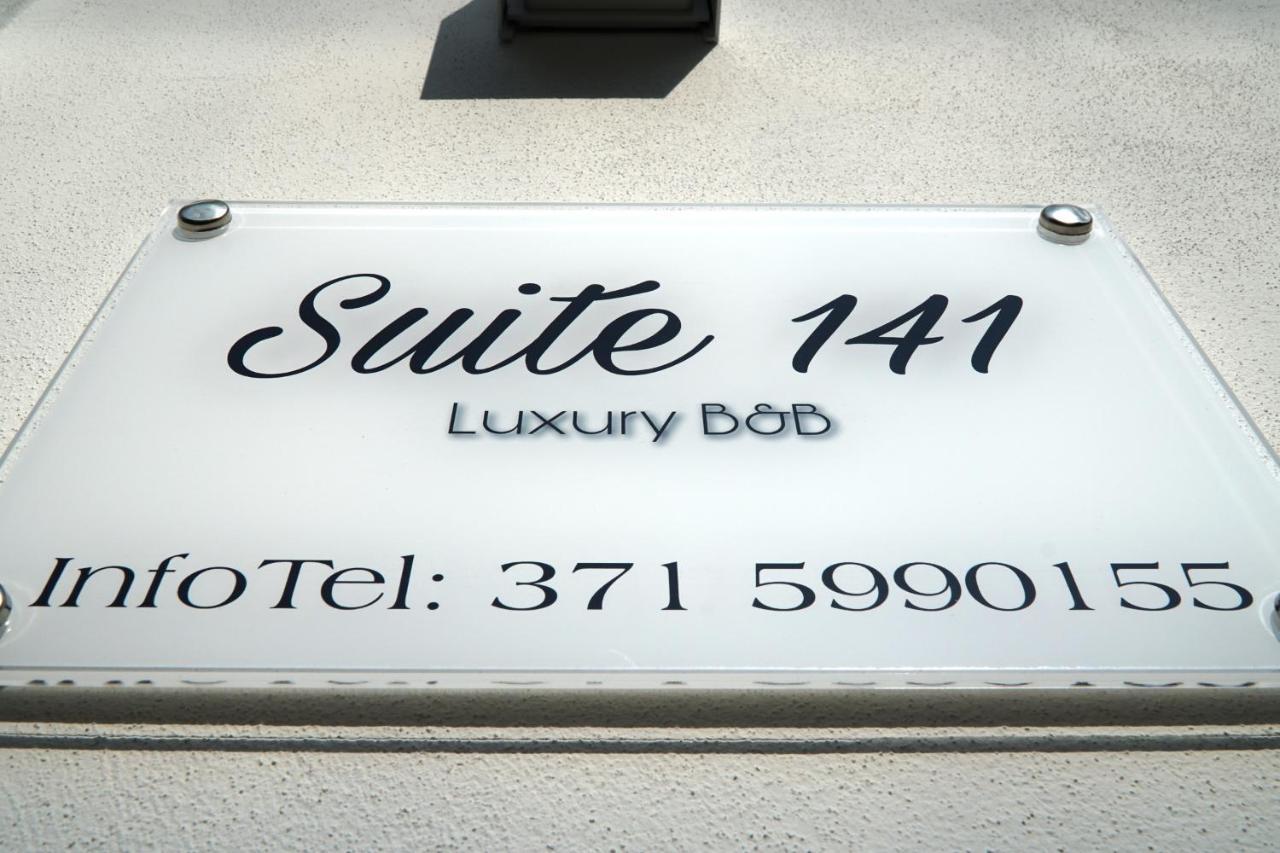 Suite 141 - Luxury B&B Монополи Экстерьер фото