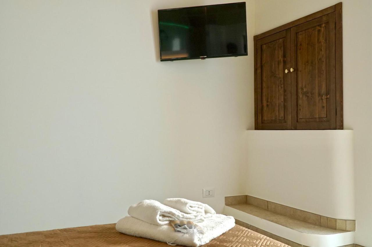 Suite 141 - Luxury B&B Монополи Экстерьер фото